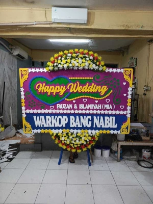 Papan Bunga di Sudimara Pinang